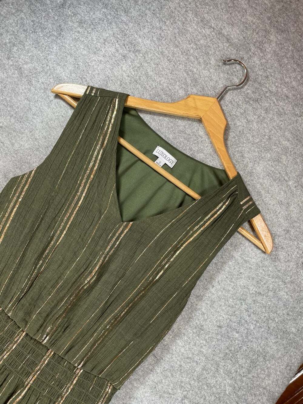 Luxology Women's Sleeveless Metallic Striped Midi Dress Olive Green Size‎ S